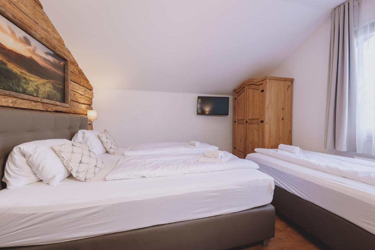 Chalet Badia By We Rent, Summercard Included 젤암제 외부 사진