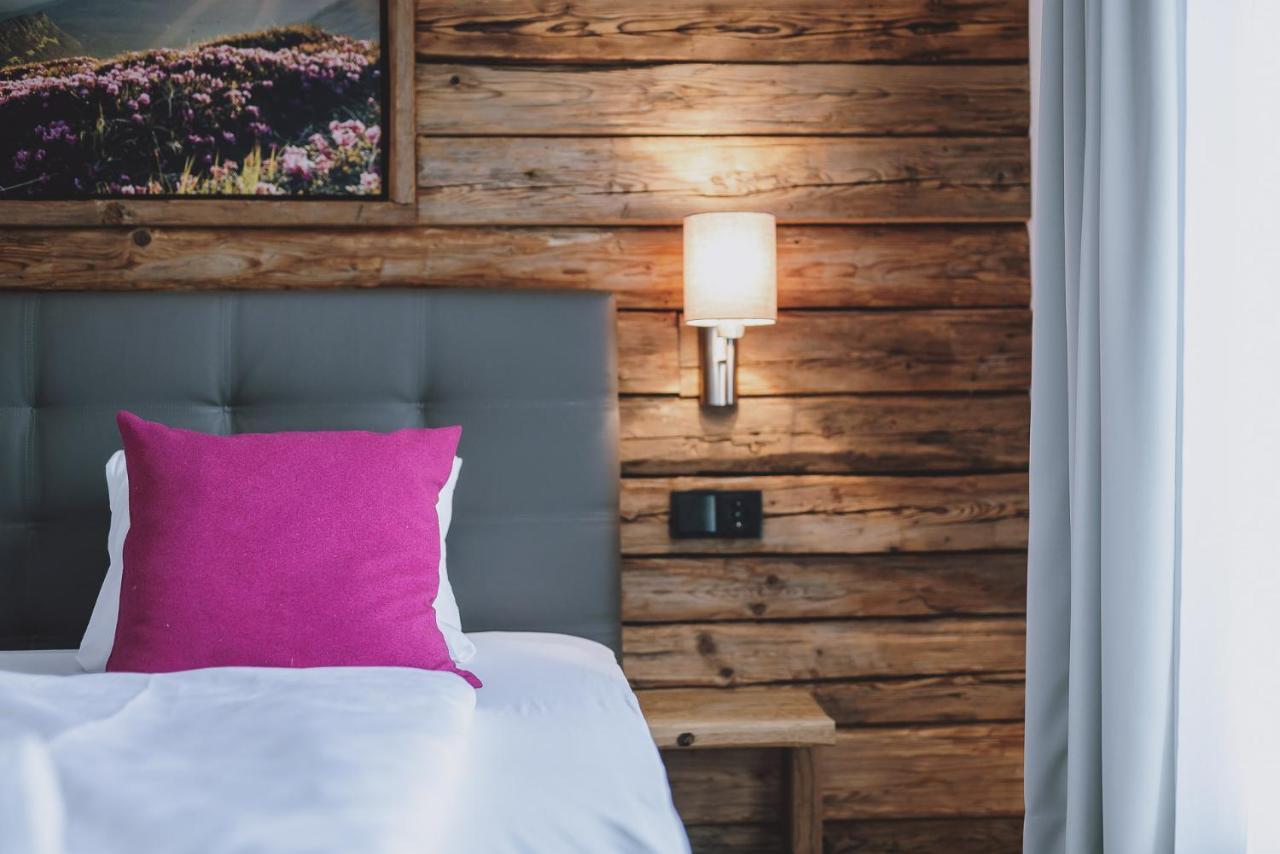 Chalet Badia By We Rent, Summercard Included 젤암제 외부 사진